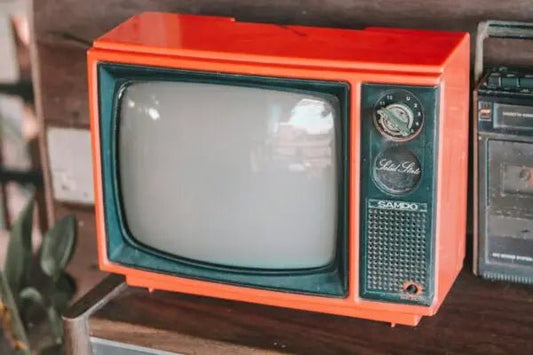 How to Choose Entertainment and TV Speakers - TV Ears
