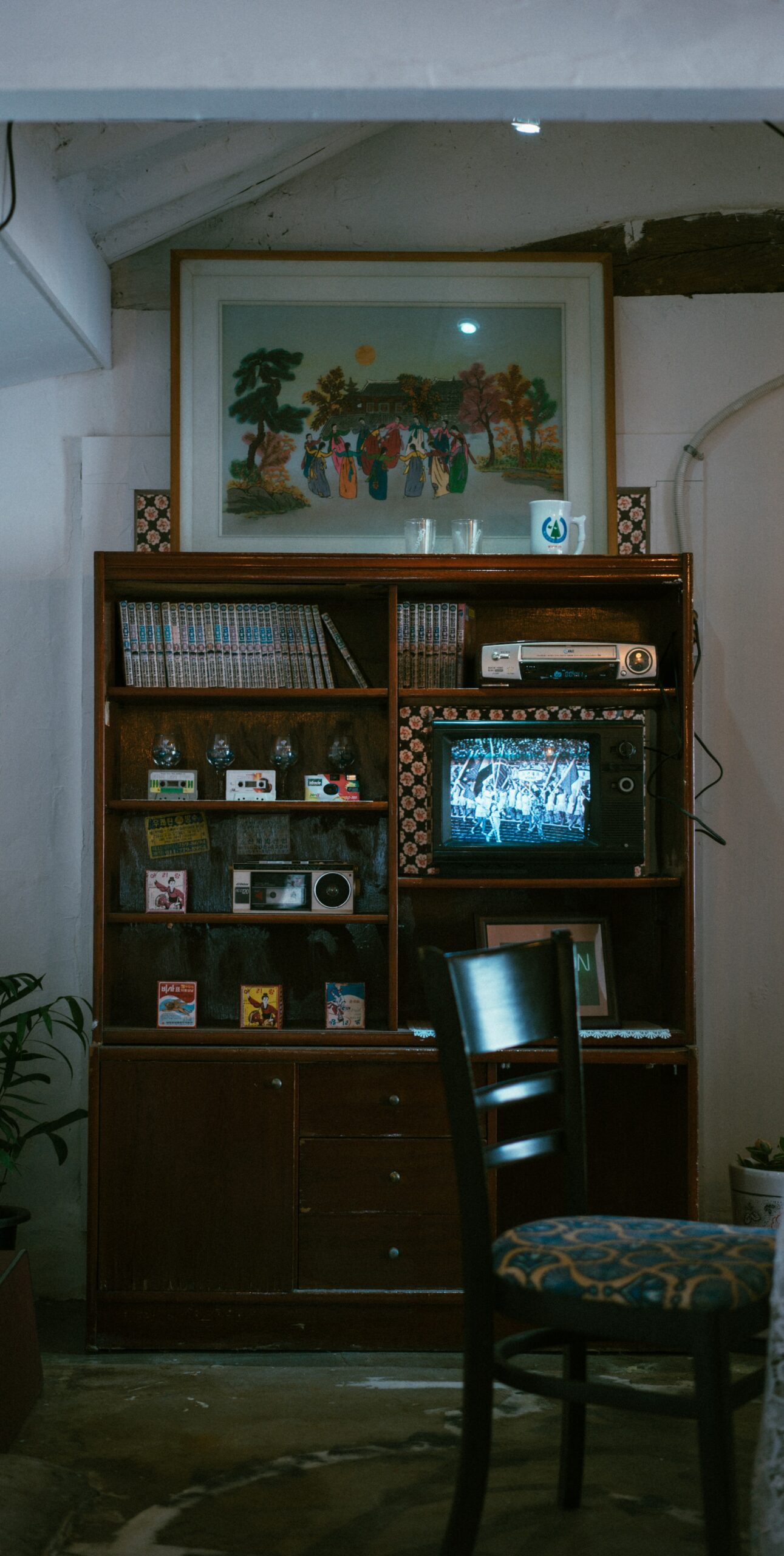wireless headphone for a TV